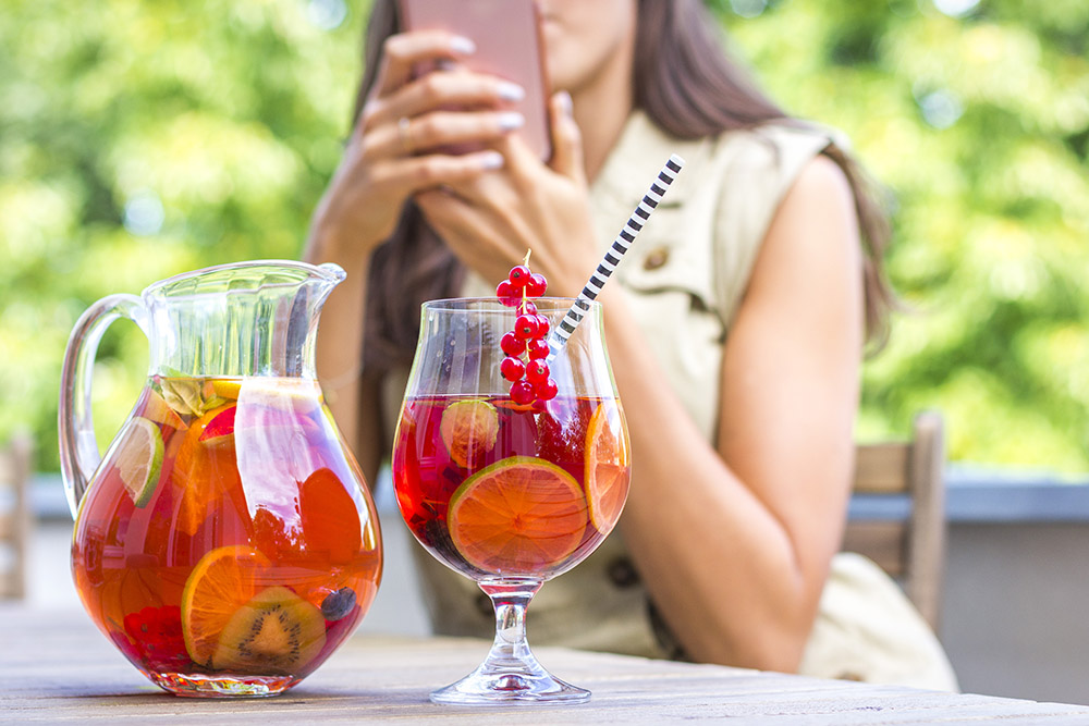 Regularne nawadnianie organizmu na diecie